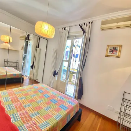 Coluccio C&l Home, In Coorte Silenziosa Milanese, Vicino A Metropolitana, Strategica Per Eventi, Fiere E Concerti Apartament