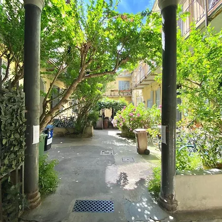 Coluccio C&l Home, In Coorte Silenziosa Milanese, Vicino A Metropolitana, Strategica Per Eventi, Fiere E Concerti Apartament *